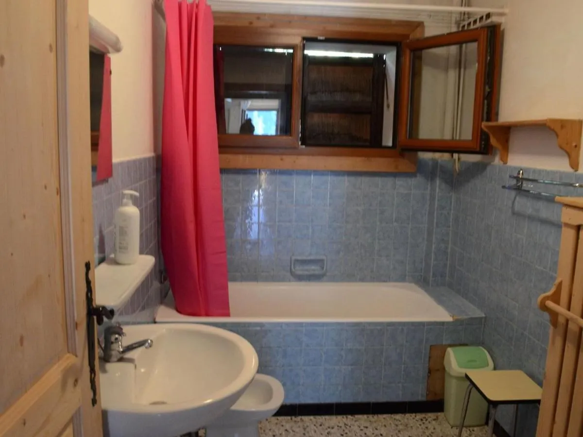 Chatel : Chalet 4 Pieces Pour 8 Personnes Avec Balcon, Garage Et Proche Du Centre - Fr-1-676-118 France